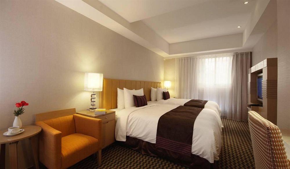 Tokyo International Hotel Тайбэй Экстерьер фото